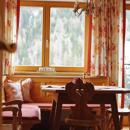 Appartement Ilse Sankt Anton am Arlberg Bagian luar foto